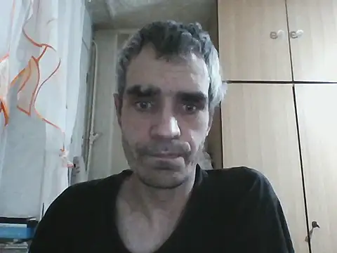 Snapshot of Gattuzoman85 chatting on 02/13/26, 11:01 Gattuzoman85 online show from 02/13/26, 11:01