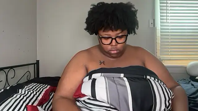 Chocolatebunnyxx96 online show from 04/26/26, 02:04