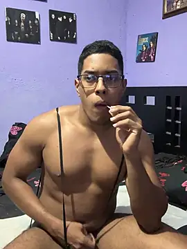 BoyX 02 online show from 05/31/26, 08:21