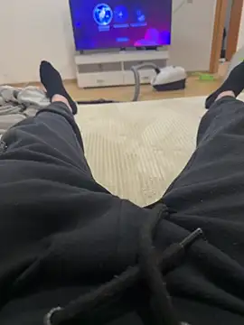 Snapshot of SamuelH59892 chatting on 03/20/26, 02:00 SamuelH59892 online show from 03/20/26, 02:00