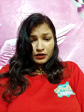 Snapshot of Priyaa_1433 chatting on 07/01/26, 03:08 Priyaa 1433 online show from 07/01/26, 03:08