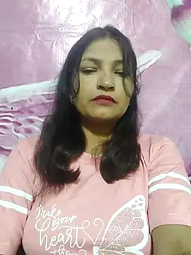 Snapshot of Priyaa_1433 chatting on 07/10/26, 12:04 Priyaa 1433 online show from 07/10/26, 12:04