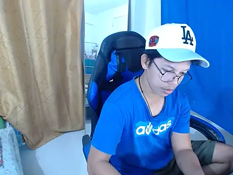 Snapshot of holly_oreo chatting on 07/10/26, 03:14 holly oreo online show from 07/10/26, 03:14