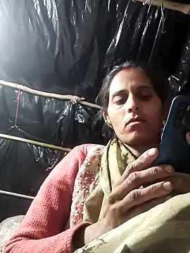 Snapshot of Bhavna8080 chatting on 02/16/26, 03:30 Bhavna8080 online show from 02/16/26, 03:30