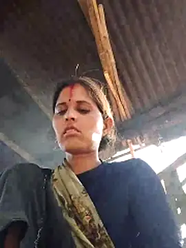 Snapshot of Bhavna8080 chatting on 05/17/26, 02:20 Bhavna8080 online show from 05/17/26, 02:20