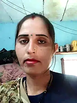 Snapshot of Bhavna8080 chatting on 05/19/26, 02:18 Bhavna8080 online show from 05/19/26, 02:18