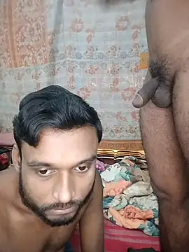 Snapshot of soft_couple778 chatting on 02/04/26, 03:45 soft couple778 online show from 02/04/26, 03:45