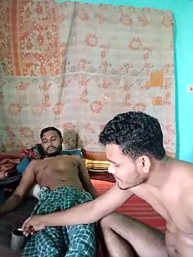 Snapshot of soft_couple778 chatting on 02/05/26, 09:25 soft couple778 online show from 02/05/26, 09:25