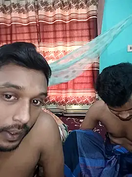 Snapshot of soft_couple778 chatting on 03/03/26, 05:35 soft couple778 online show from 03/03/26, 05:35