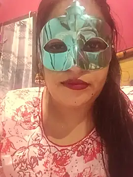 Snapshot of 01Roshani chatting on 07/20/26, 06:32 01Roshani online show from 07/20/26, 06:32