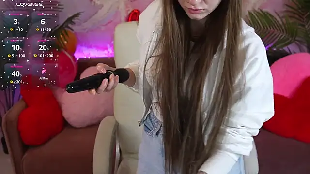 Snapshot of AlexaFleur chatting on 02/17/26, 07:38 AlexaFleur online show from 02/17/26, 07:38