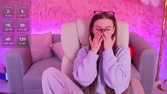 Snapshot of AlexaFleur chatting on 03/16/26, 05:44 AlexaFleur online show from 03/16/26, 05:44