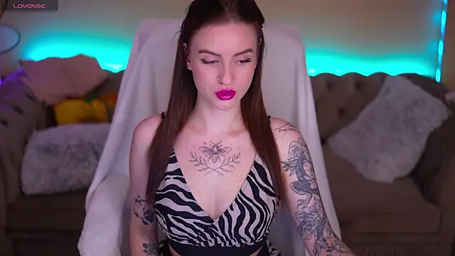 AlexaFleur online show from 06/20/26, 01:03