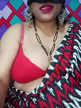 Hot-BHABHI696 online show from 05/13/26, 05:32