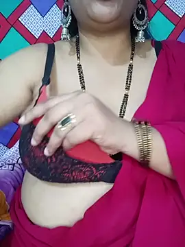 Hot-BHABHI696 online show from 05/23/26, 09:57
