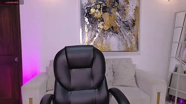 KayraLanne online show from 05/08/26, 04:07