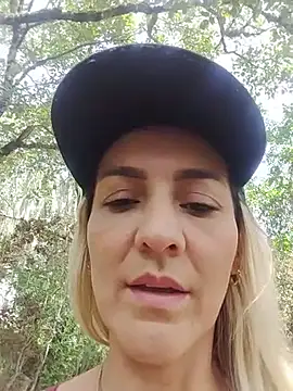 Snapshot of Monita_Med chatting on 07/31/26, 06:40 Monita Med online show from 07/31/26, 06:40