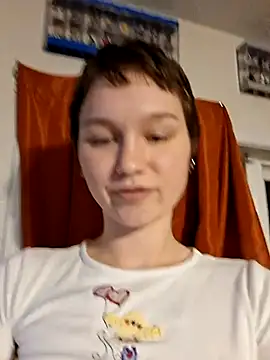 Snapshot of SugarNCinnamon chatting on 05/15/26, 10:50 SugarNCinnamon online show from 05/15/26, 10:50