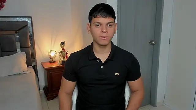 Snapshot of stefan_leenox chatting on 02/09/26, 07:29 stefan leenox online show from 02/09/26, 07:29