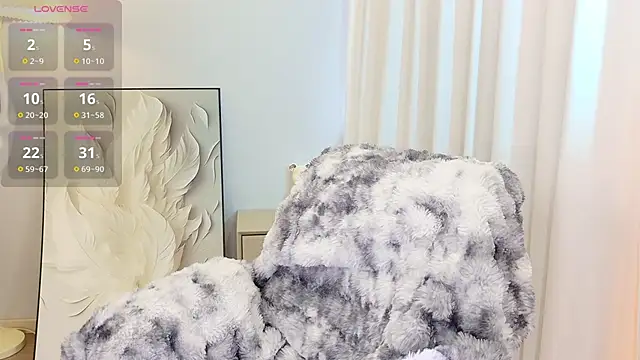 Snapshot of Miaomiao_Baby520 chatting on 03/13/26, 08:21 Miaomiao Baby520 online show from 03/13/26, 08:21