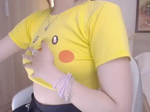 Snapshot of BunnyT_Bae__ chatting on 03/29/26, 08:58 BunnyT Bae online show from 03/29/26, 08:58