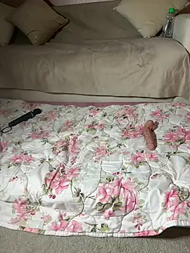 Snapshot of Elkinga_nana chatting on 02/28/26, 08:04 Elkinga nana online show from 02/28/26, 08:04