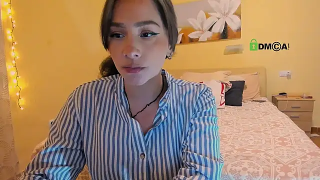 Snapshot of juliiaroberts chatting on 03/15/26, 03:01 juliiaroberts online show from 03/15/26, 03:01