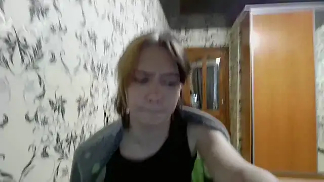 LxayBloom online show from 04/27/26, 01:03