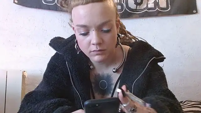 spiralhokkaido23 online show from 02/13/26, 10:00