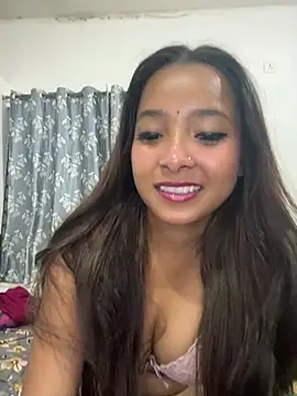 Snapshot of annaya_sexy chatting on 03/29/26, 06:19 annaya sexy online show from 03/29/26, 06:19