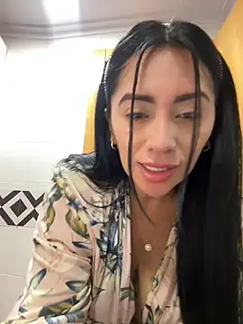 nataliia queen  online show from 05/24/26, 05:40