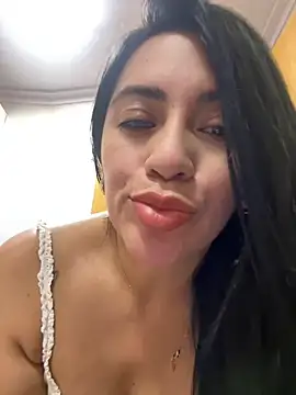 nataliia queen  online show from 06/28/26, 11:33