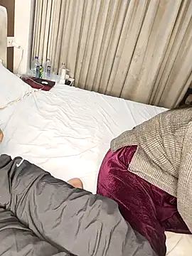 Snapshot of catstar143 chatting on 02/11/26, 04:56 catstar143 online show from 02/11/26, 04:56