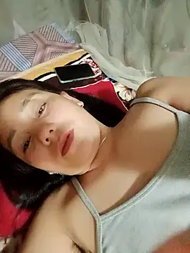 vanvan005 online show from 04/28/26, 02:33
