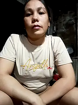 Snapshot of vanvan005 chatting on 07/11/26, 12:30 vanvan005 online show from 07/11/26, 12:30