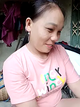 Snapshot of vanvan005 chatting on 07/17/26, 11:28 vanvan005 online show from 07/17/26, 11:28