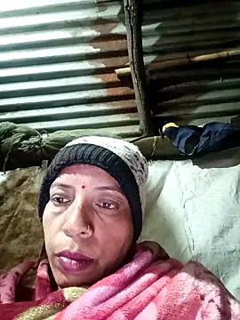 Snapshot of Jamuna_01 chatting on 01/07/26, 03:36 Jamuna 01 online show from 01/07/26, 03:36