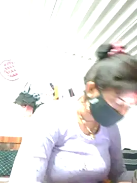 Snapshot of Jamuna_01 chatting on 05/01/26, 04:00 Jamuna 01 online show from 05/01/26, 04:00
