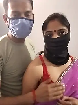 Snapshot of Sexy_pari01 chatting on 03/28/26, 09:09 Sexy pari01 online show from 03/28/26, 09:09