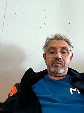 Snapshot of Jacquouille06500 chatting on 01/14/26, 12:33 Jacquouille06500 online show from 01/14/26, 12:33