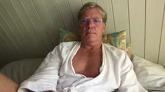 Snapshot of abibull chatting on 07/29/26, 12:36 abibull online show from 07/29/26, 12:36