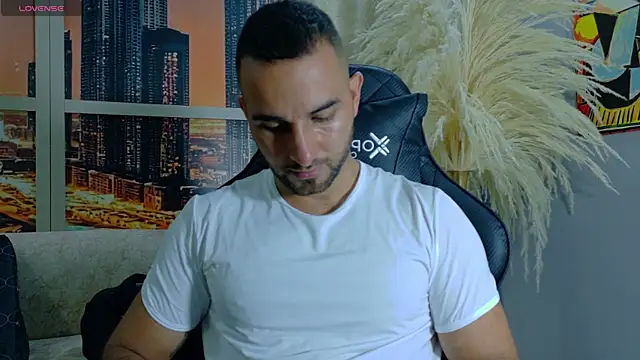 lorenzo walker 1 online show from 05/13/26, 05:32