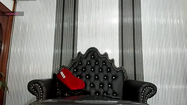 EbonyTanisha online show from 06/21/26, 12:02