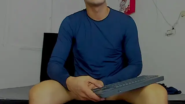 camilo model online show from 05/04/26, 06:26