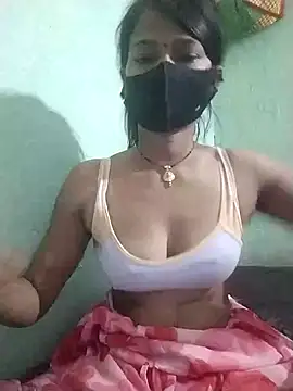 Snapshot of Miss__soniya106 chatting on 04/25/26, 05:43 Miss soniya106 online show from 04/25/26, 05:43