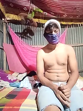 Snapshot of queenneha69 chatting on 03/12/26, 10:10 queenneha69 online show from 03/12/26, 10:10