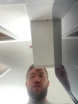 Snapshot of slutwifebbw chatting on 03/25/26, 09:21 slutwifebbw online show from 03/25/26, 09:21