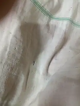 Hot hiuj online show from 02/04/26, 04:24