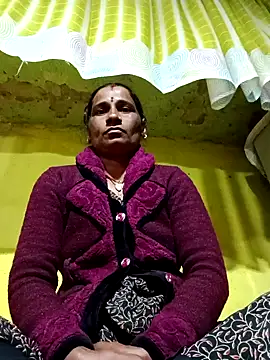 Snapshot of Hot_bhi38 chatting on 01/10/26, 07:48 Hot bhi38 online show from 01/10/26, 07:48