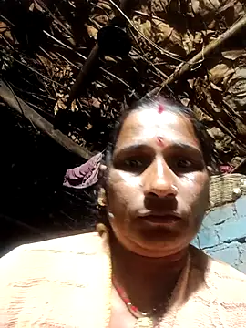 Snapshot of Hot_bhi38 chatting on 01/13/26, 08:25 Hot bhi38 online show from 01/13/26, 08:25